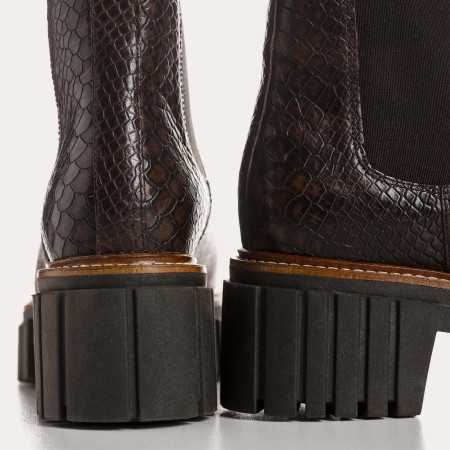 BOOTS BASEA PYTHON